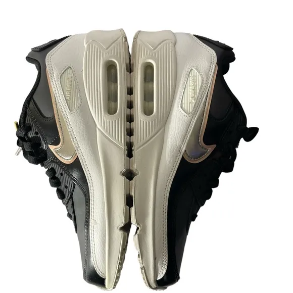 WOMEN'S NIKE AIR MAX 90 LTR Athletic Shoes Size 6.5Y