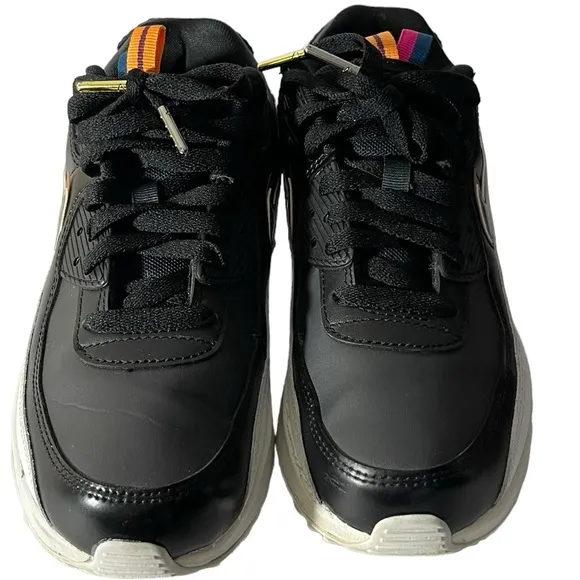 WOMEN'S NIKE AIR MAX 90 LTR Athletic Shoes Size 6.5Y